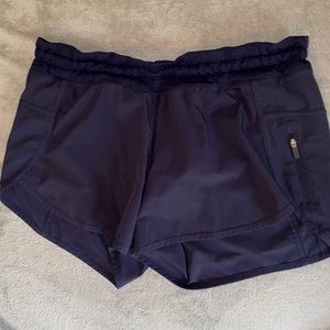 size 6 lululemon navy blue shorts